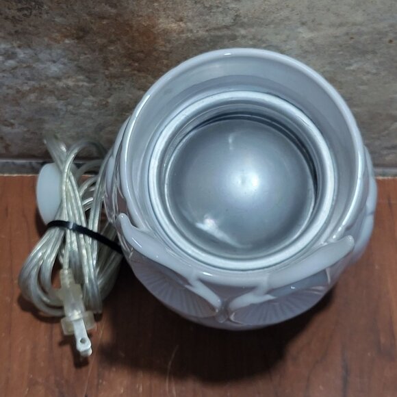 Yankee Candle Scenterpiece Owl Meltcup Warmer Lights Up LED Timer - Picture 6 of 9